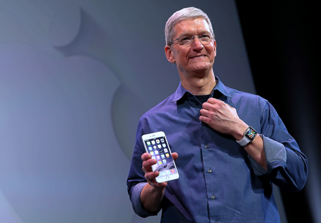 iphone-6-iwatch-tim-cook--640x445